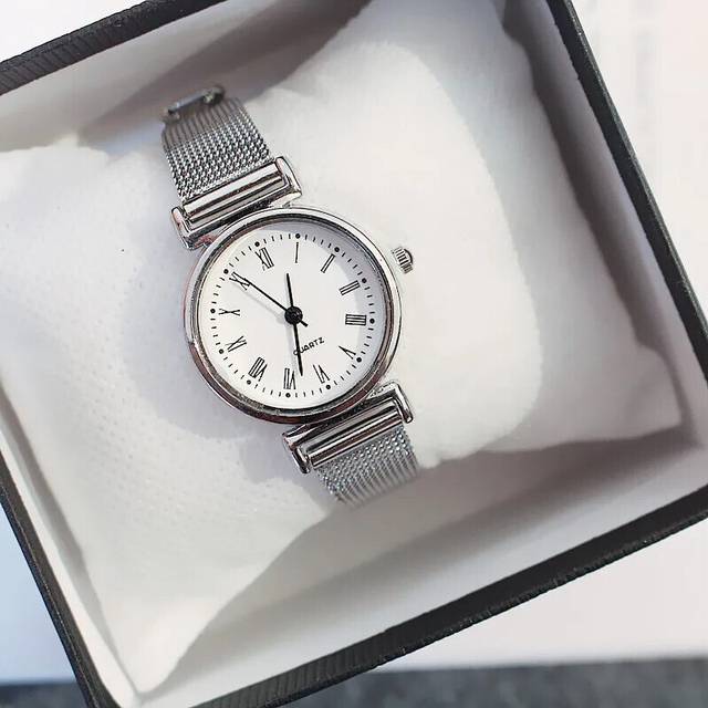(Roman white) Fashion Women's Watches Clock Women's Silver Watches Small Women Wrist