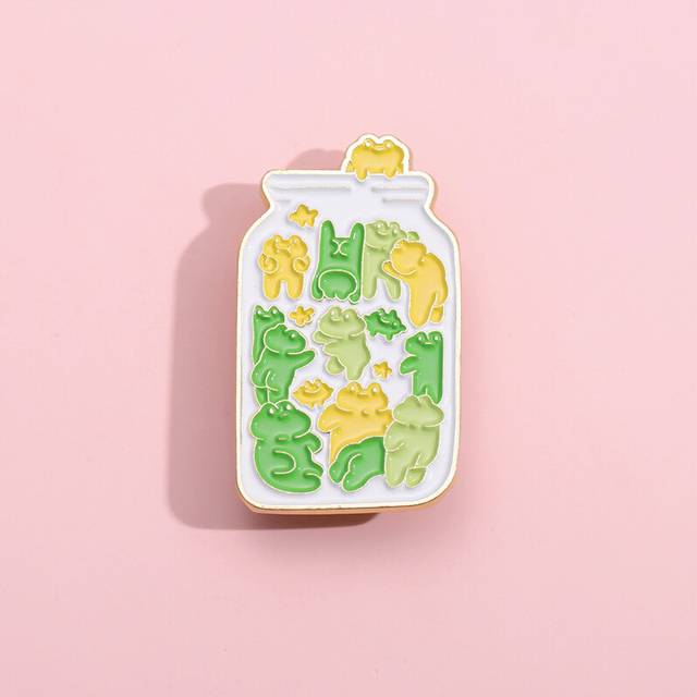 Fun Frog Jar Brooch Adorable Candy Cup Design Distinctive Metal Pin Accessory For Everyone