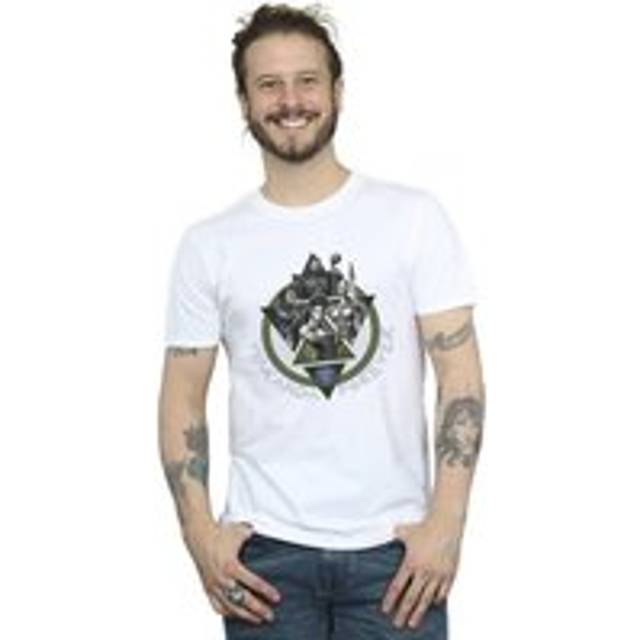 Black Panther Wakanda Forever Group Ring Pose T-Shirt - White
