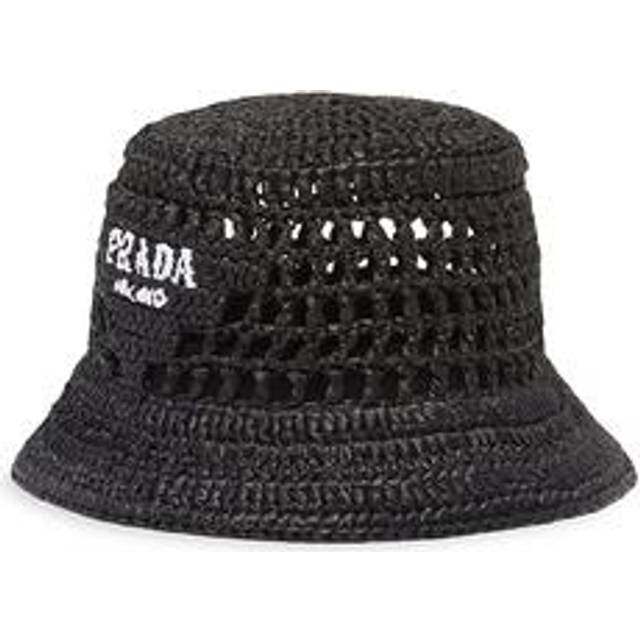 Crochet bucket hat