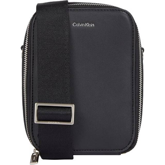 Calvin Klein CK Sleek Shoulder bag 13 cm black