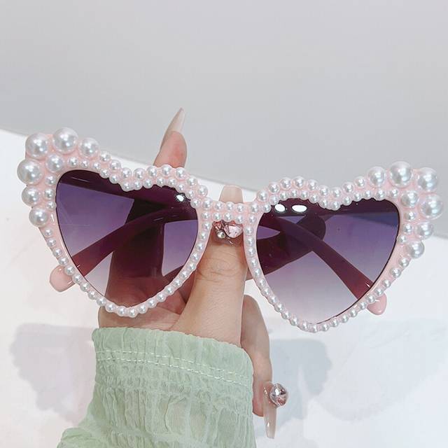 (PINK GRADIENT GREY) Heart Shape Bride To Be Sunglasses Pearl Wedding Party Sun Glasses Women Big Frame Cute White Black Shades Uv400 Eyewear