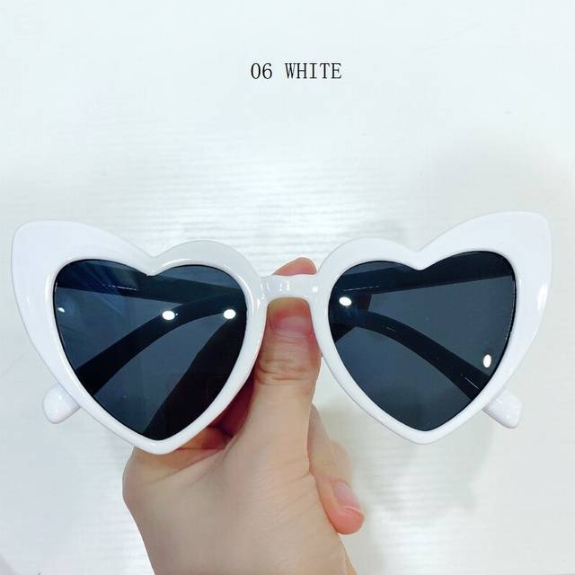 (06 WHITE) Luxury Heart Glasses Effect Women Heart Lenses Sunglasses For Women Driving Sunglass Female Pink Sun Glasses UV400 Black Eyewear