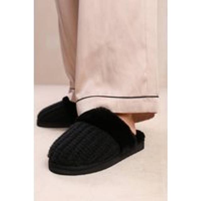 Comfort Yarn Fur Trim Knitted Slippers - Black - Size 8 - Where's That From