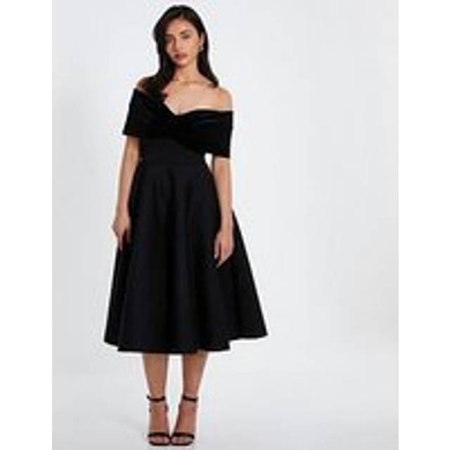 Womens Black Velvet Neckline Skater Dress - 20