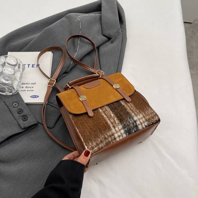 (Coffee Check) Trendy Winter Plaid Backpack For Girls With Soft Fabric And Spacious Interior