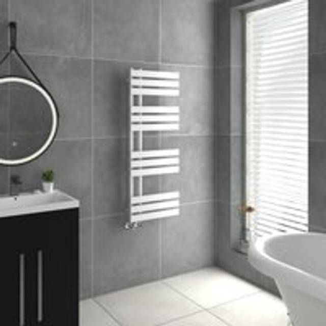 Warmehaus - d Shape Bathroom Radiator Warmer White 1200x450mm