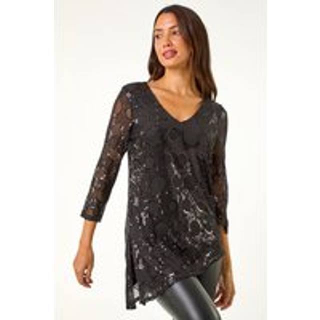 Roman Circle Sequin Asymmetric Top In Black - 18