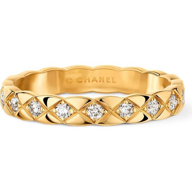 CHANEL Yellow Gold and Diamond Coco Crush Ring - 48