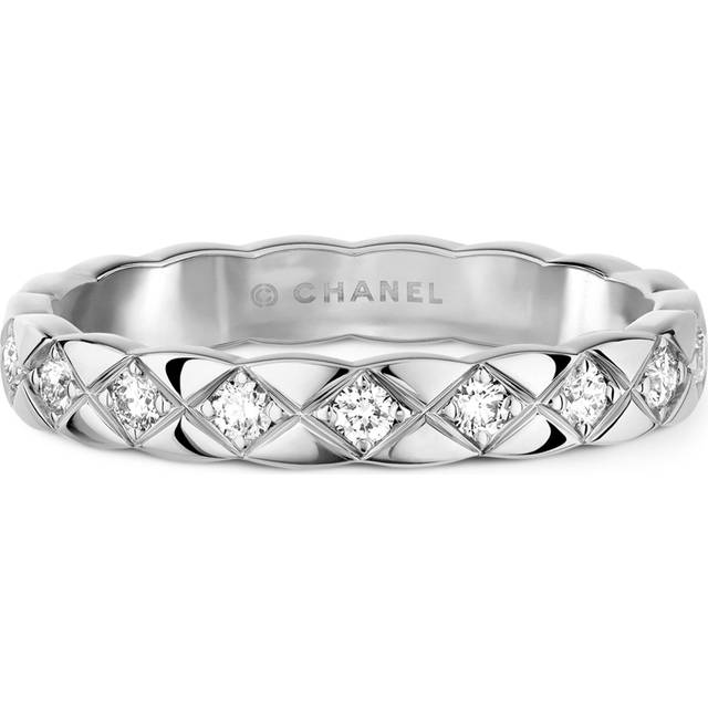 CHANEL White Gold and Diamond Coco Crush Ring - Silver - 47