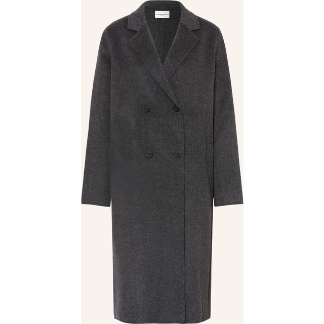 Double-Breasted Coat - MOTTLED GREY - Since its beginning in 1984, Claudie Pierlot has maintained the classic French outlook that inspired its founder. Melding timeless style with an uninhibited attitude, the results offer strong ready-to-wear pieces and bold accessories to uplift your seasonal style, each designed in the brand’s Parisian workshop.