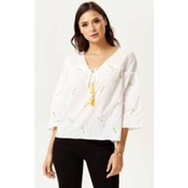 Womens Liquorish White Embroidered Oversized Top - 10