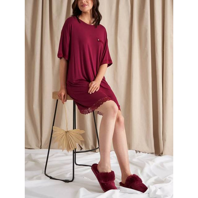 Pretty You London Bamboo Lace Tee Dress in Bordeaux - 16