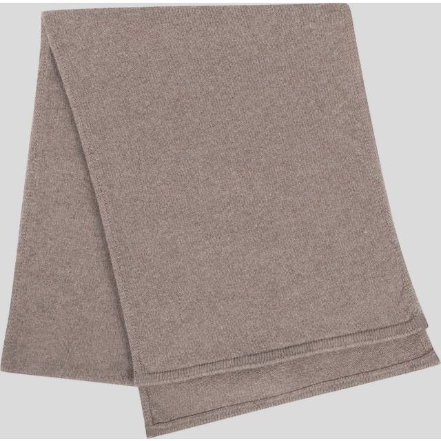 Oblong Knitted Scarf - Beige - John Smedley's knitwear designs are a celebration of the British label's 235 years of expert craftsmanship.  Delivered with a focus on luxury thanks to its super-soft fabrics, which are created to keep you comfortable no matter what your plans are.
