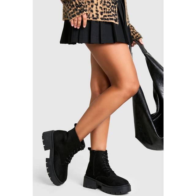 Womens Chunky Sole Lace Up Hiker Boots - Black - 4, Black