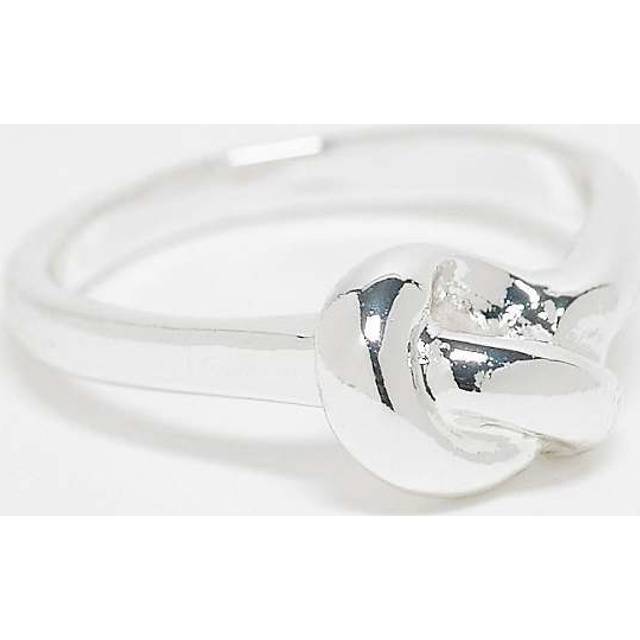 Orelia – Polerad ring i sterlingsilver med knut
