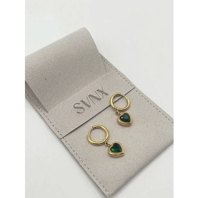 SVNX Emerald Green Heart Hoop Earrings in Gold Green One Size