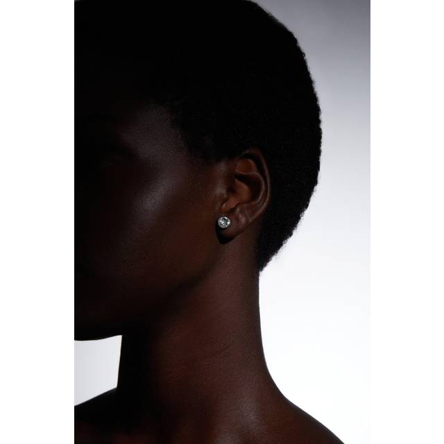 Hand Set European Crystal Solitaire Stud Earrings - Silver