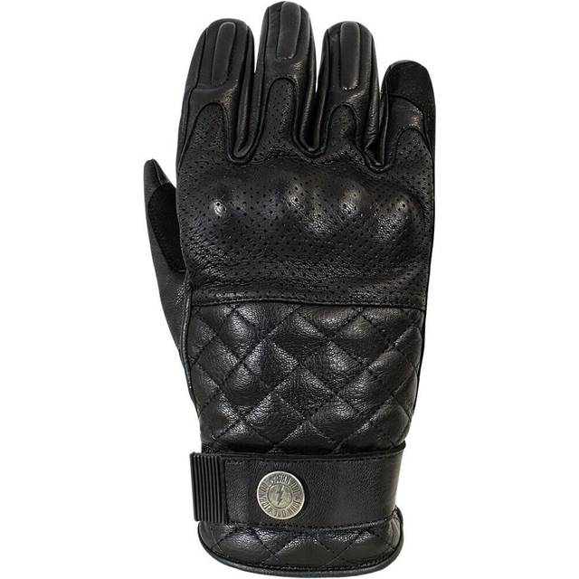 John Doe Ora, gloves