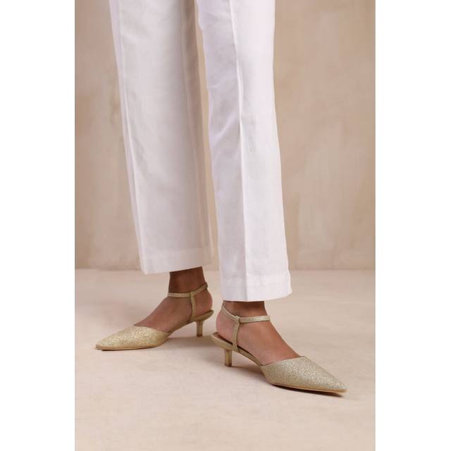 Where's That From Wheres Womens 'Greece' Wide Fit Low Kitten Heels Pointed Toe Ankle Strap - Gold - Size 4 Wide Fit (UK Shoe)