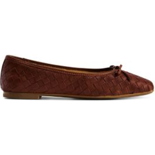 Bernardo Gwynn Woven Leather Flat
