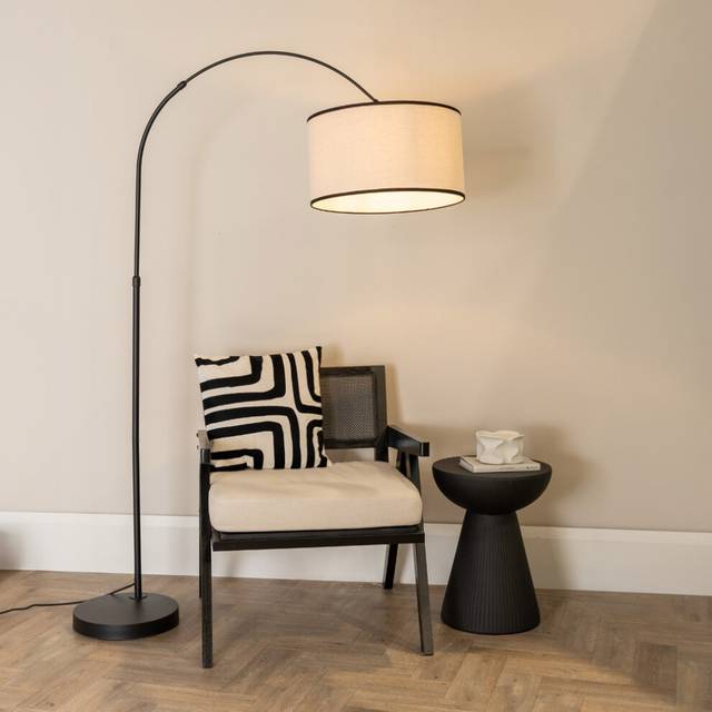 ValueLights Louis Black Edge Drum Lamp Shade Black Metal Arched LED Floor Lamp
