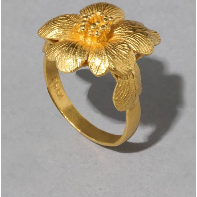 Alexis Bittar Vintage 190S 22K Handmade Blooming Flower Ring in Gold Size 7  | Statement Jewelry from Alexis Bittar (7)