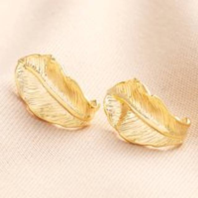 Oversized Feather Stud Earrings in Gold - gold - one size