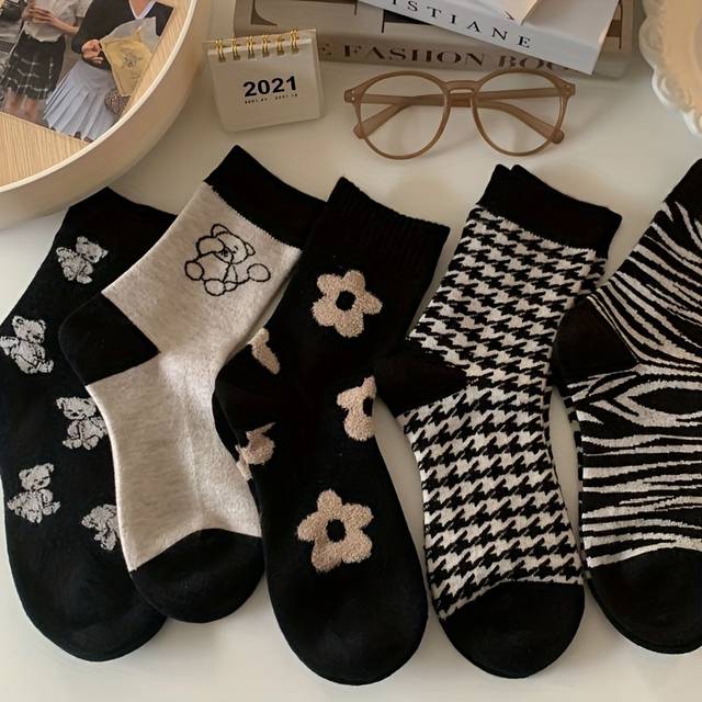 TEMU 5 Pairs Women' Socks, Cute Bear & Floral Print, , Polyester & Spandex, Breathable & Soft, Mid-calf Length, Knit, Machine & Dry Washable, Assorted Patterns