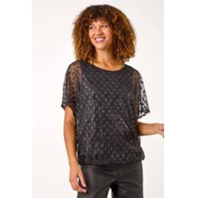 Dobby Print Plisse Bubble Hem Top - Black - 18