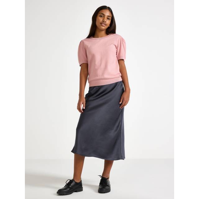 Skirt in satin