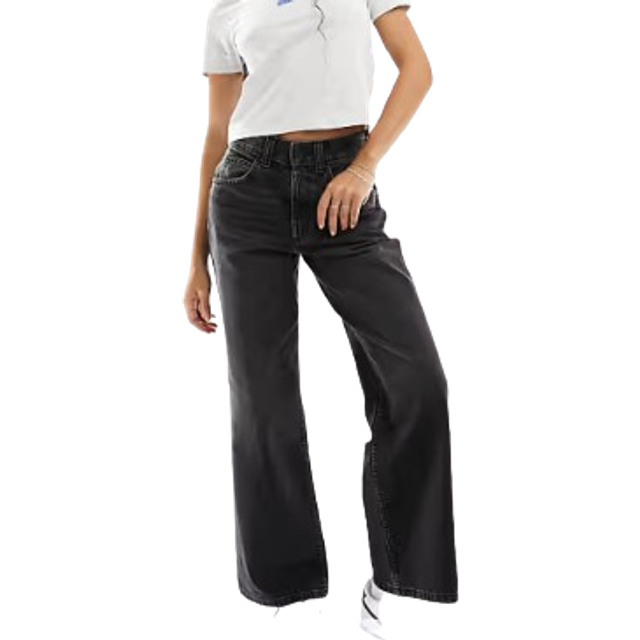 ASOS DESIGN Petite – Svarttvättade dad jeans med vida ben-Svart/a