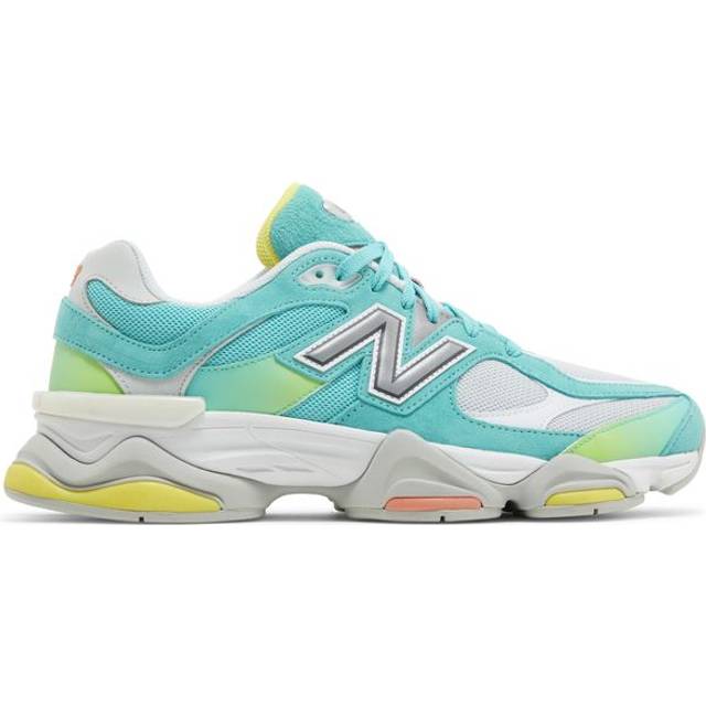 New balance ☆ U9060NBN Light Blue New Balance 9060 (Light Blue/ Chrome Blue/ Light Chrome Blue