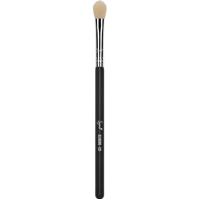 Sigma Beauty E25 Blending Brush