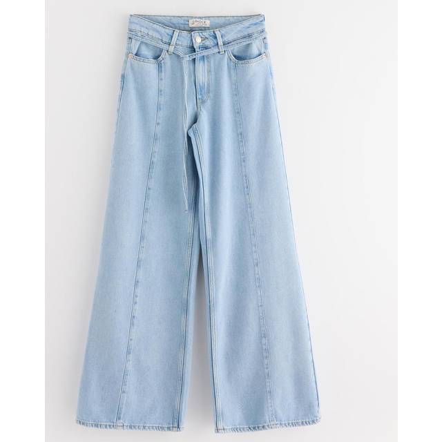 WIDE soft jeans with extra wide leg