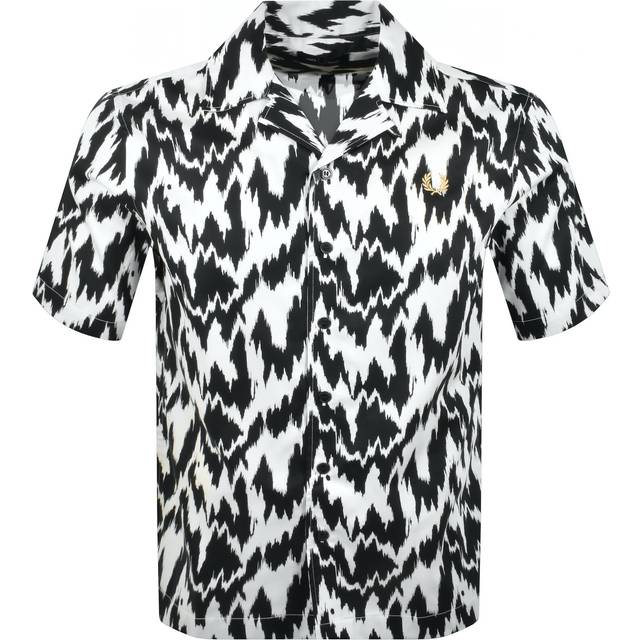 Fred Perry – Svart och vit, djurmönstrad skjorta med kort ärm och platt krage-Vit/a