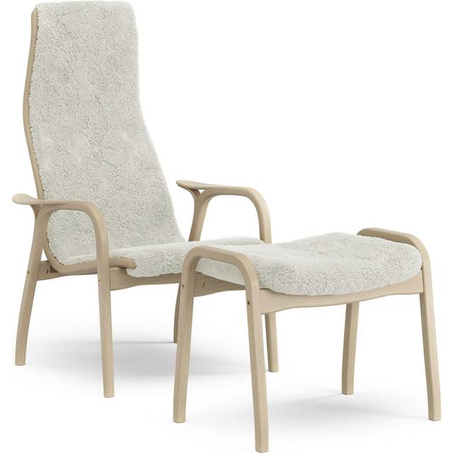 Swedese Lamino fåtölj och fotpall lackad bok/fårskinn Offwhite (vit)