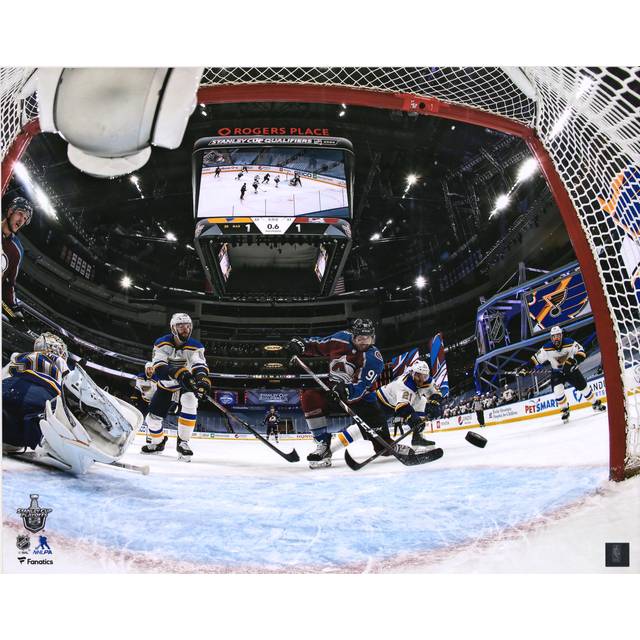 Nazem Kadri Colorado Avalanche Unsigned 2020 Stanley Cup Playoffs Game-Winning Goal vs. St. Louis Blues Photograph