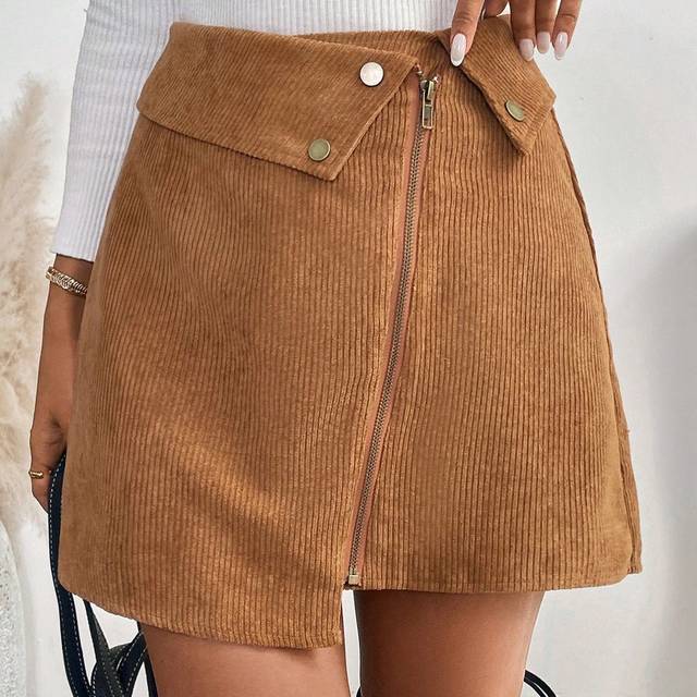 Wildy Retro American Corduroy Skirt, Unique Design, High Waisted, Slimming, Suitable For Short Women, A-Line Skirt For Autumn/Winter