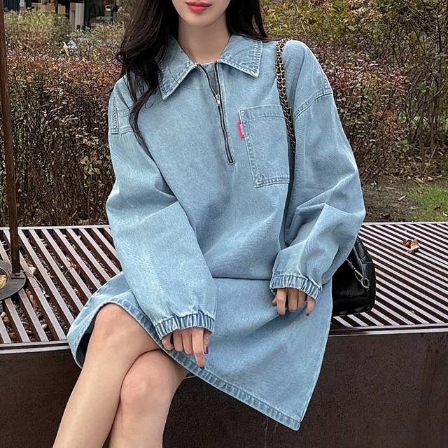 DAZY Women&#39;s Dropped Shoulder Long Sleeve Zip-Up Half Placket Loose Straight Denim Dress