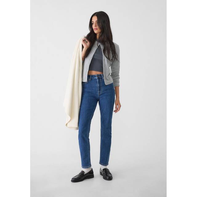Stradivarius 1465 Slim-fit mom jeans RINSE BLUE DENIM 16
