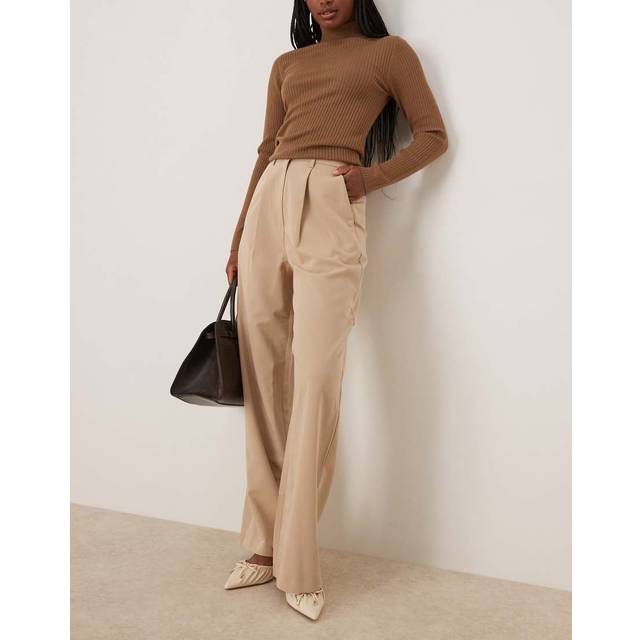 Miss Selfridge – Sandfärgade figursydda byxor med vida ben-Naturlig