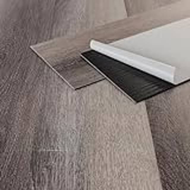 ML-Design Deluxe PVC-golv, självhäftande vinylplankor, vinylgolv, 91,5 cm x 15,3 cm x 2 mm, tjocklek 2 mm, 2,23 m²/16 plankor, furu, grå, trälook, halkfri, vattentät, lätt att installera
