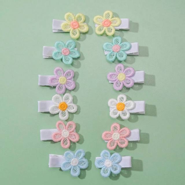 SHEIN 12pcs Cute Baby Girls&#39; Colorful Flower Decor Hair Clips, Spring Summer Vacation Daily Hair Accessories For Infant Without Trace Love Valentine