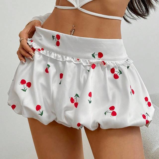 SHEIN Women&#39;s Sweet Red Rose Ditsy Floral Ruffle Hem White Mini A-Line Skirt