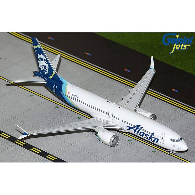 GeminiJets G2ASA1317 Boeing 737 MAX 8 Commercial Aircraft Alaska Airlines White with Blue Tail Gemini 200 Series 1 by 200 Diecast Model Airplane