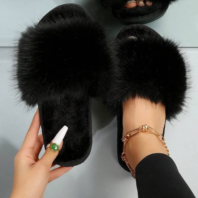 SHEIN Women&#39;s Faux Fur Slippers, Comfortable & Fashionable Indoor Slippers, Non-Slip House Slippers