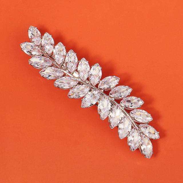 SHEIN 1pc Leaf Shape Rhinestone Leaf Design Alligator Clip Royal Tiaras Hair Clips Claw Clips Hair Claws Hair Slide Hair Barrettes, School Stuff