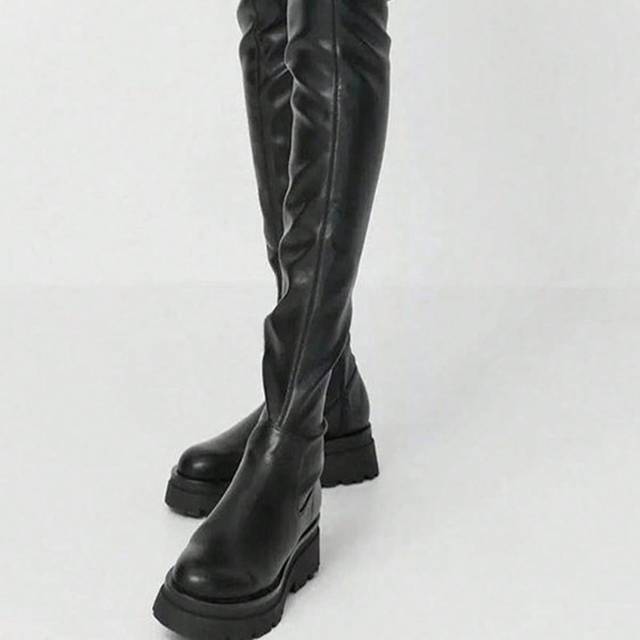 SHEIN Women&#39;s Round Toe Solid Shiny Over-The-Knee Winter Boots, Fashion Platform Thick Heel High Shaft Leather Riding Boots