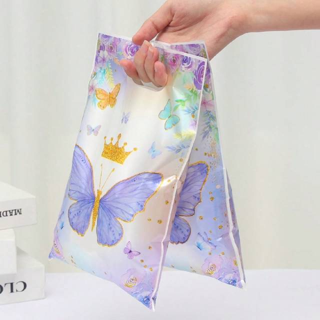 SHEIN 50pcs Purple Butterfly Handbag Gift Bag, Purple Butterfly Birthday Party Gift Packaging Bag, Wedding Party Packaging Bag, Babe Shower Party Butterfly